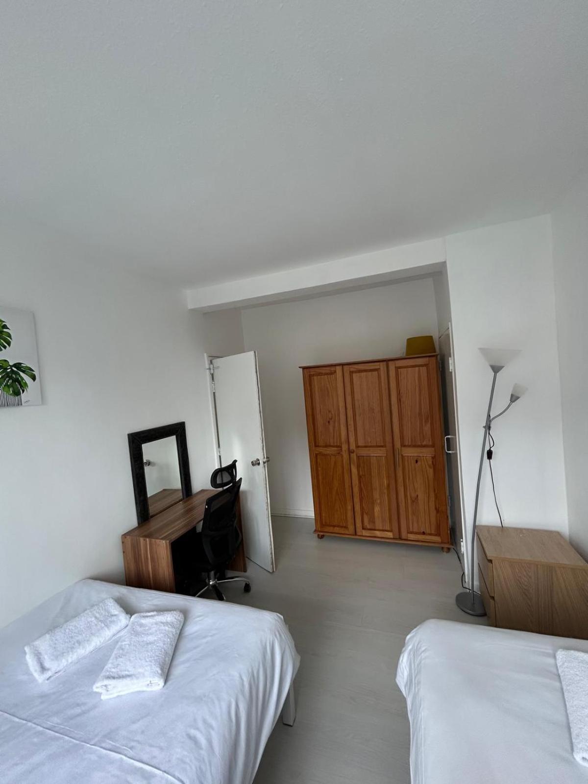 3 Bedroom Flat Kings Cross Лондон Екстер'єр фото